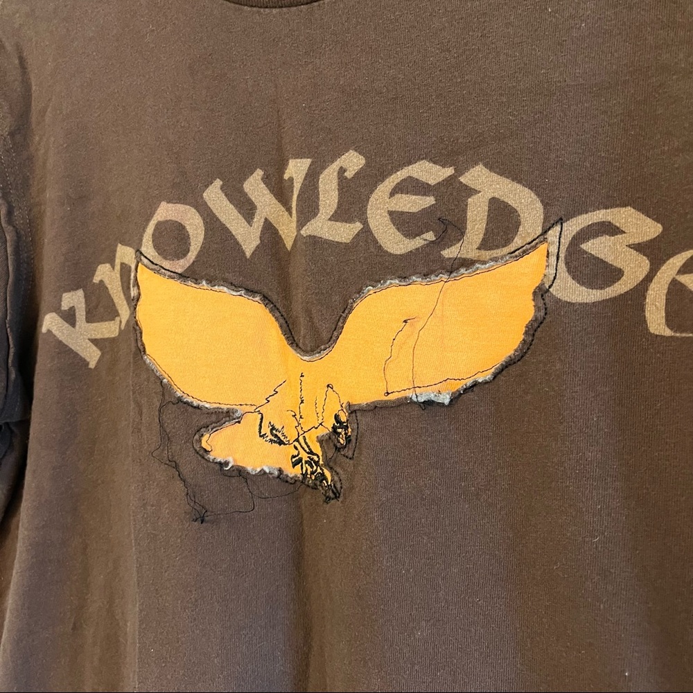 Guess Mens Brown Orange Short Sleeve Eagle Bird Distressed T-shirt Size L - Picture 2 of 11